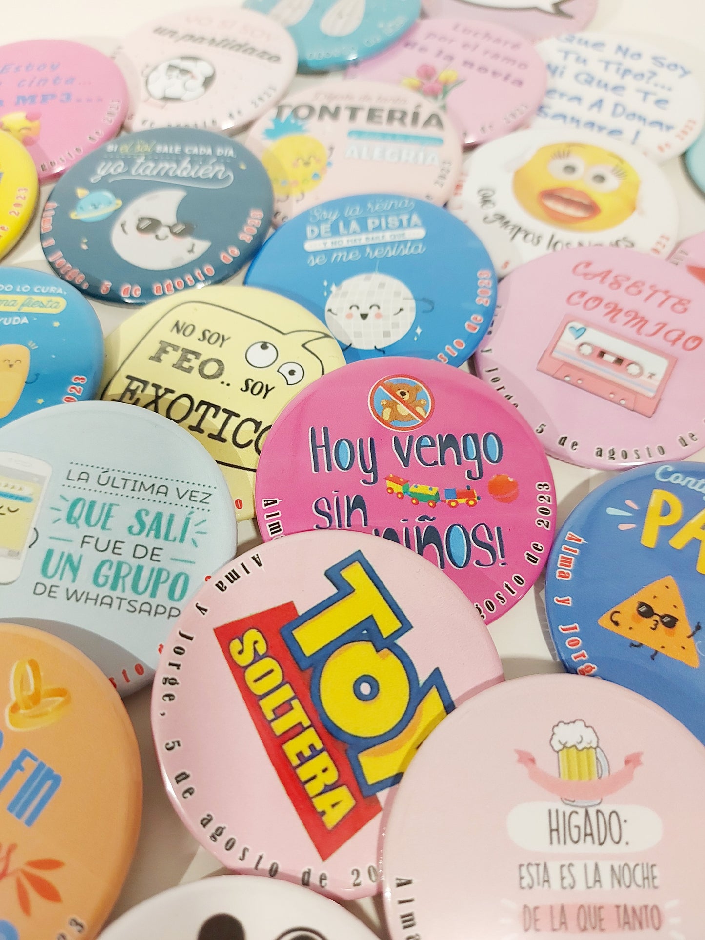 Pack chapas divertidas (100 unidades)