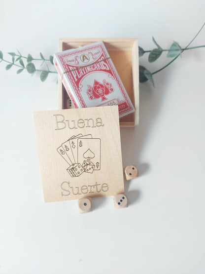 SET DE MADERA BARAJA Y DADOS